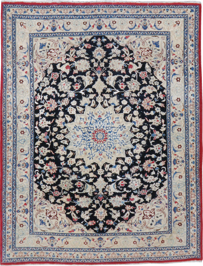 Vintage Persian Nain Rug, No.23799 - Gsblank
