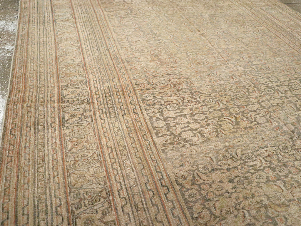 Antique Persian Dorokhsh Gallery Carpet, No.23813 - Gsblank
