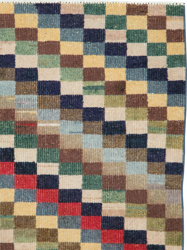 Vintage Turkish Anatolian Rug, No.23818 - Gsblank