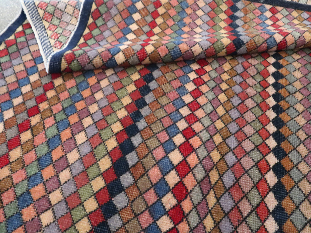 Vintage Turkish Anatolian Accent Carpet, No.23820 - Gsblank