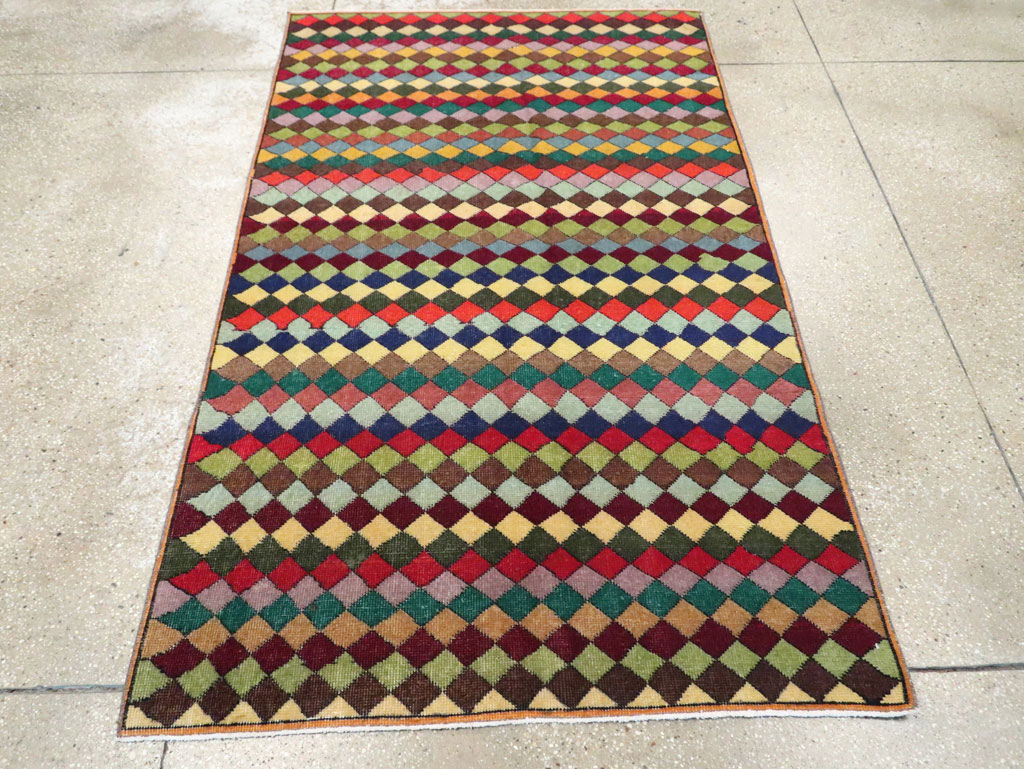 Vintage Turkish Anatolian Accent Rug, No.23825 - Gsblank