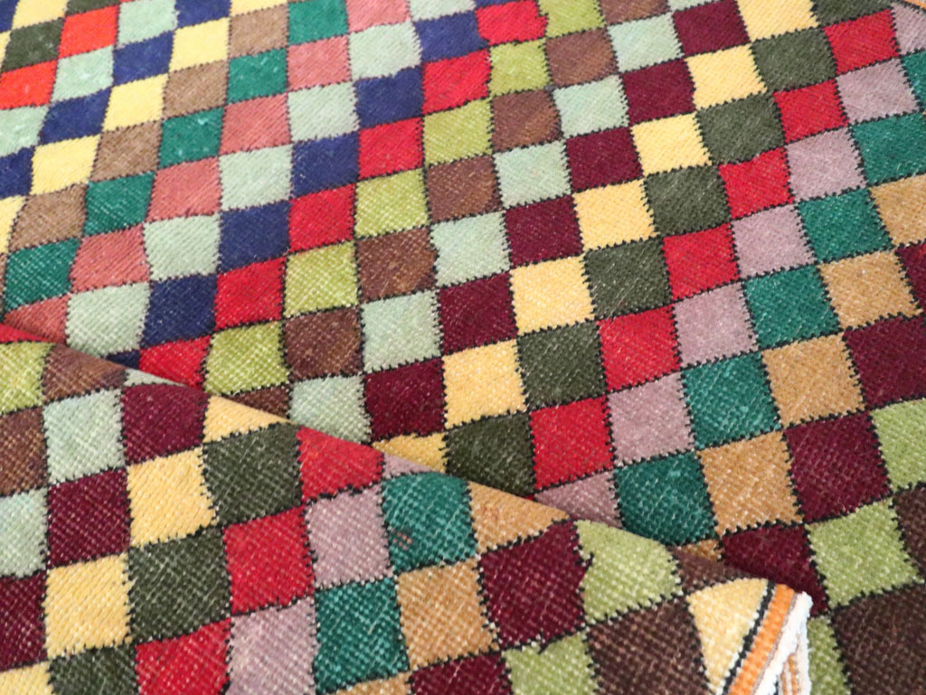 Vintage Turkish Anatolian Accent Rug, No.23825 - Gsblank