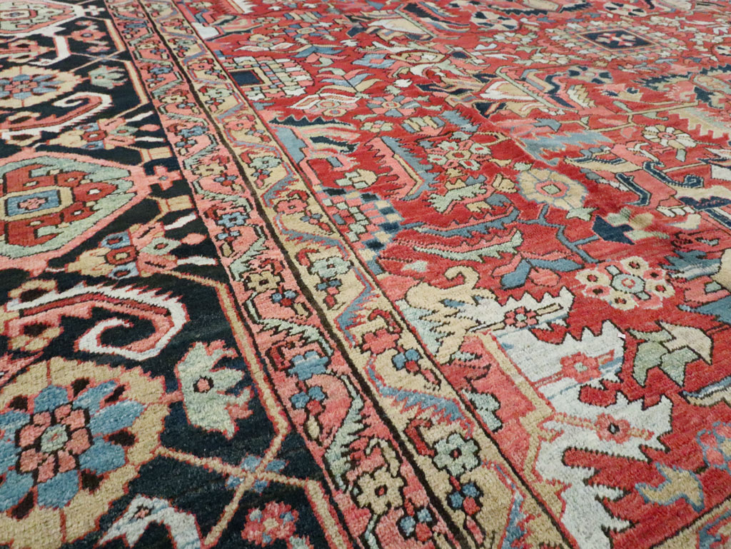 Antique Persian Heriz Carpet, No.23840 - Gsblank