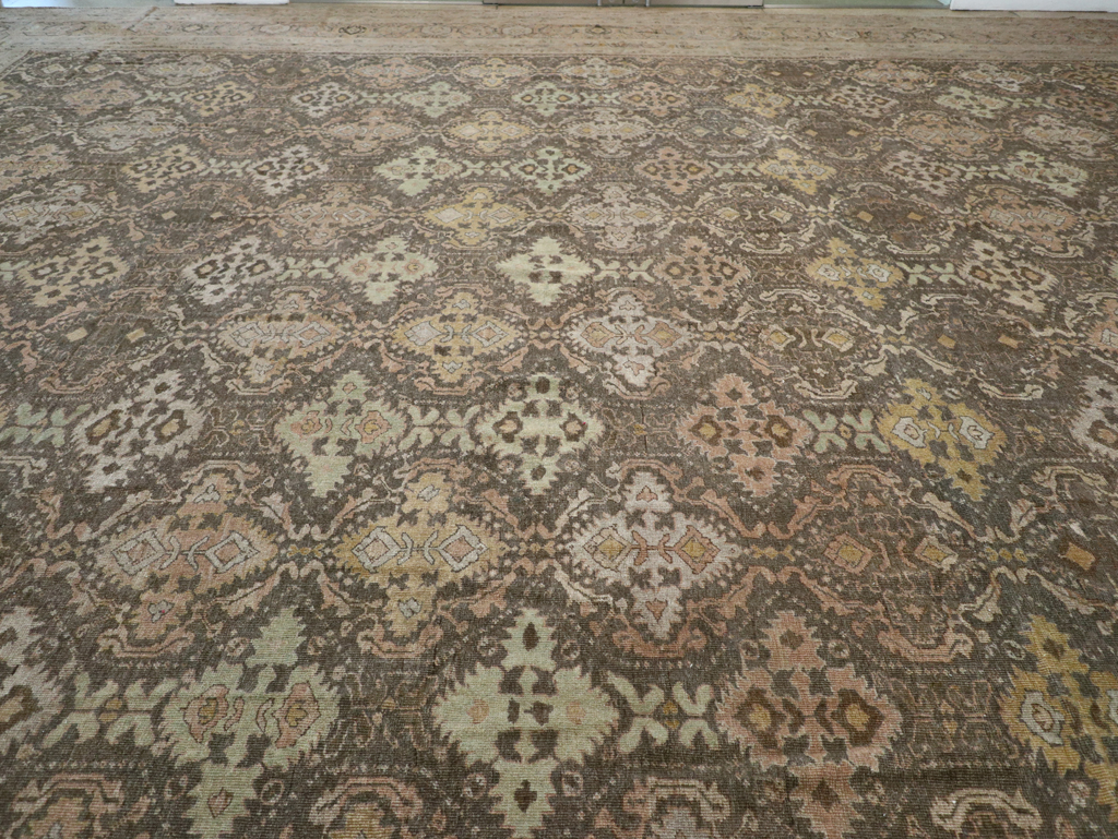 Antique Persian Mahal Oversize Carpet, No.23845 - Gsblank