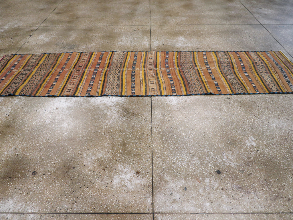 Vintage Persian Flatweave Kilim Runner, No.23856 - Gsblank