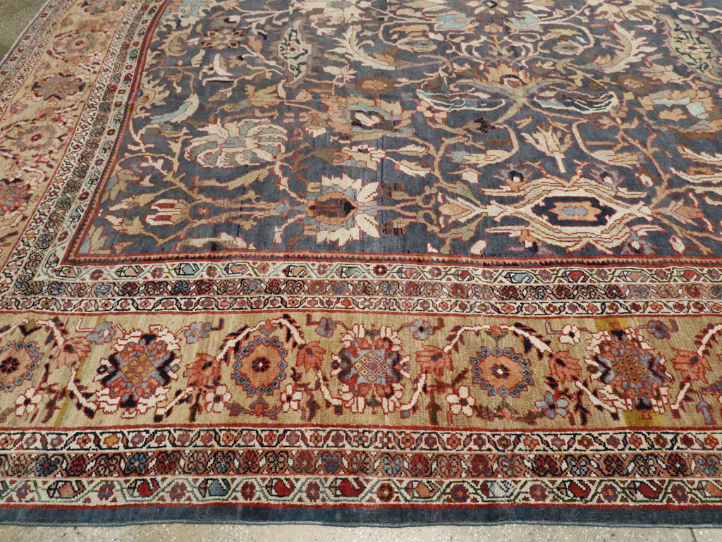Antique Persian Sultanabad Carpet, No.23882 - Gsblank