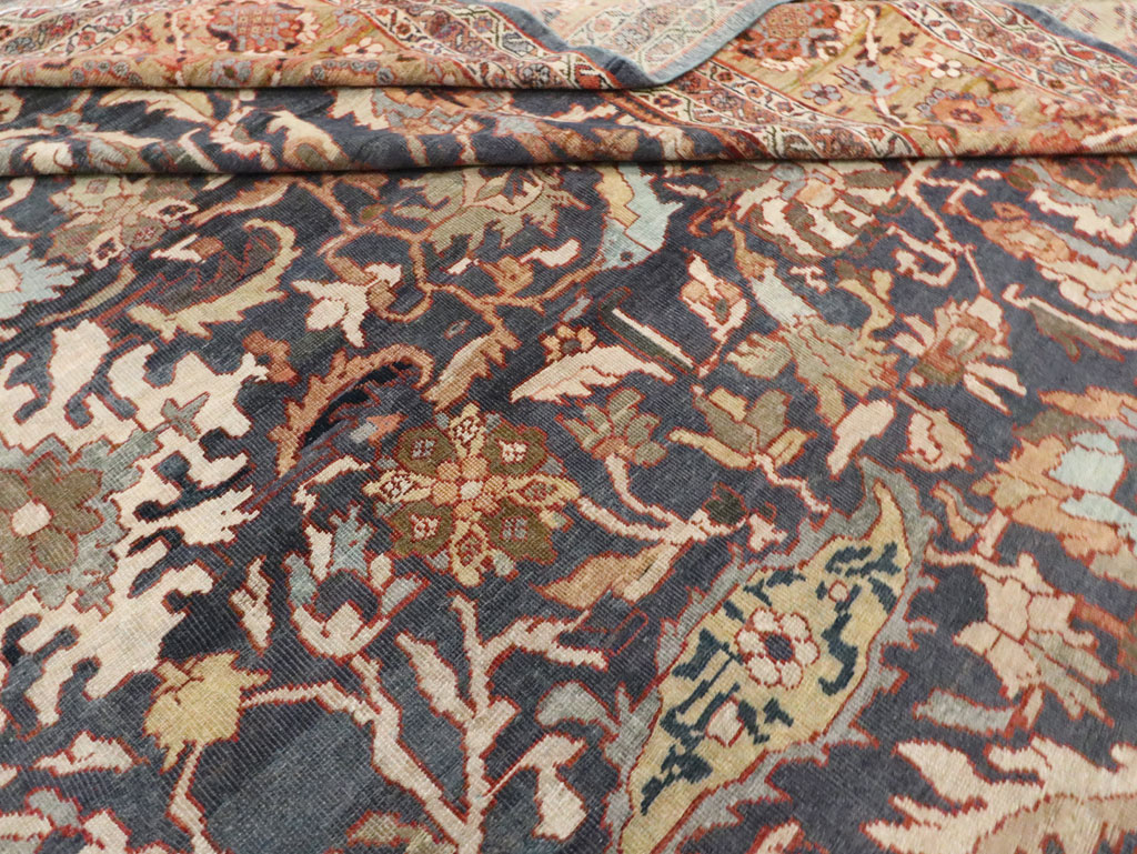 Antique Persian Sultanabad Carpet, No.23882 - Gsblank