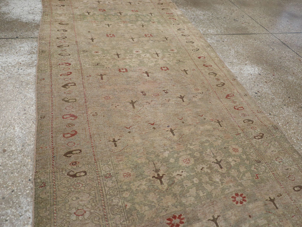 Antique Persian Bidjar Runner, No.23903 - Gsblank