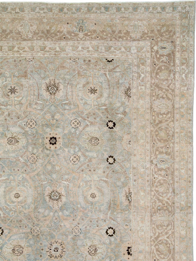 Antique Tabriz Persian Carpet, No.23907 - Gsblank