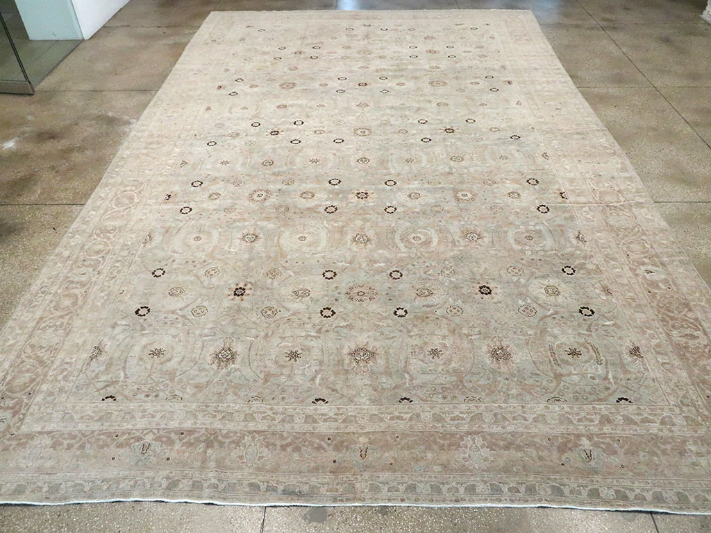 Antique Tabriz Persian Carpet, No.23907 - Gsblank