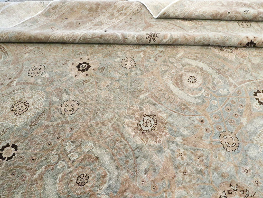 Antique Tabriz Persian Carpet, No.23907 - Gsblank