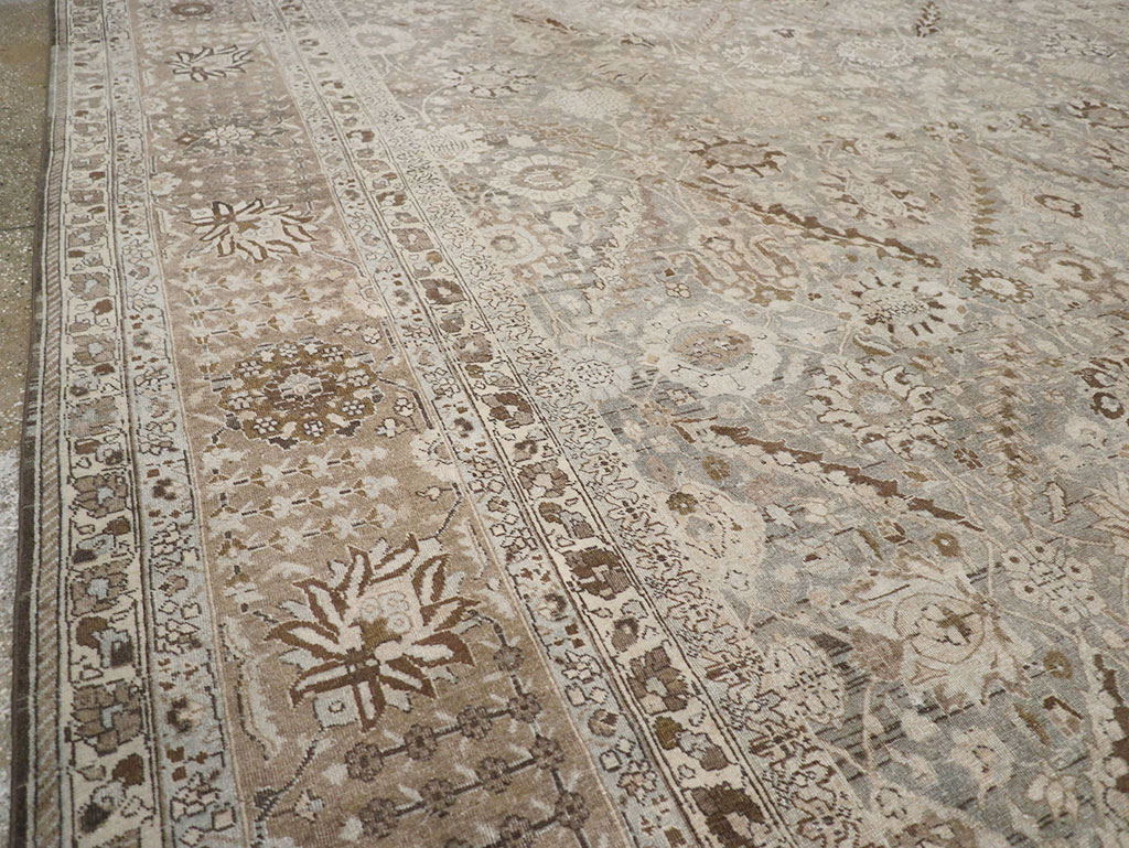 Antique Persian Tabriz Large Carpet, No.23918 - Gsblank