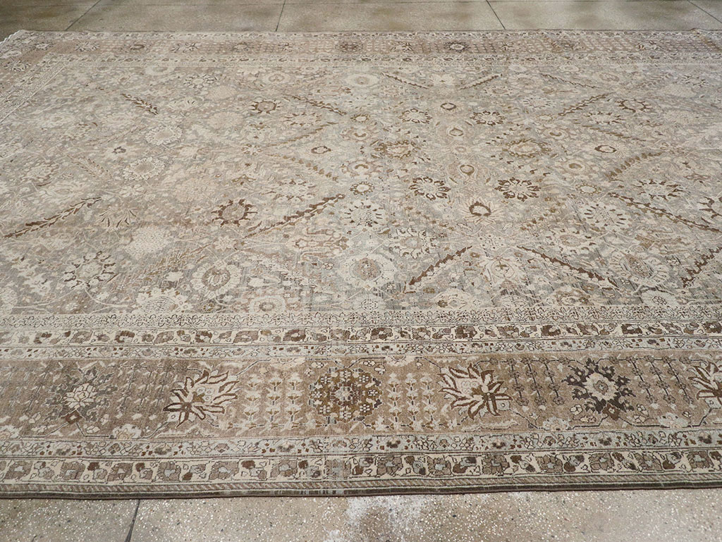 Antique Persian Tabriz Large Carpet, No.23918 - Gsblank
