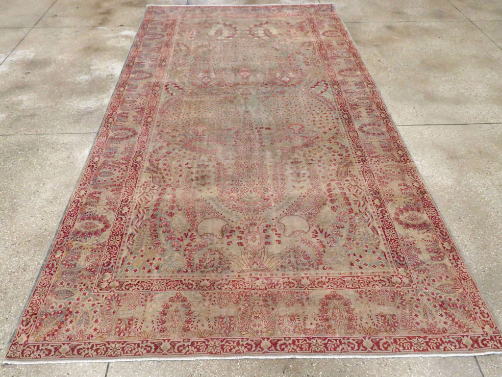 Antique Persian Lavar Kerman Gallery Carpet, No.23919 - Gsblank