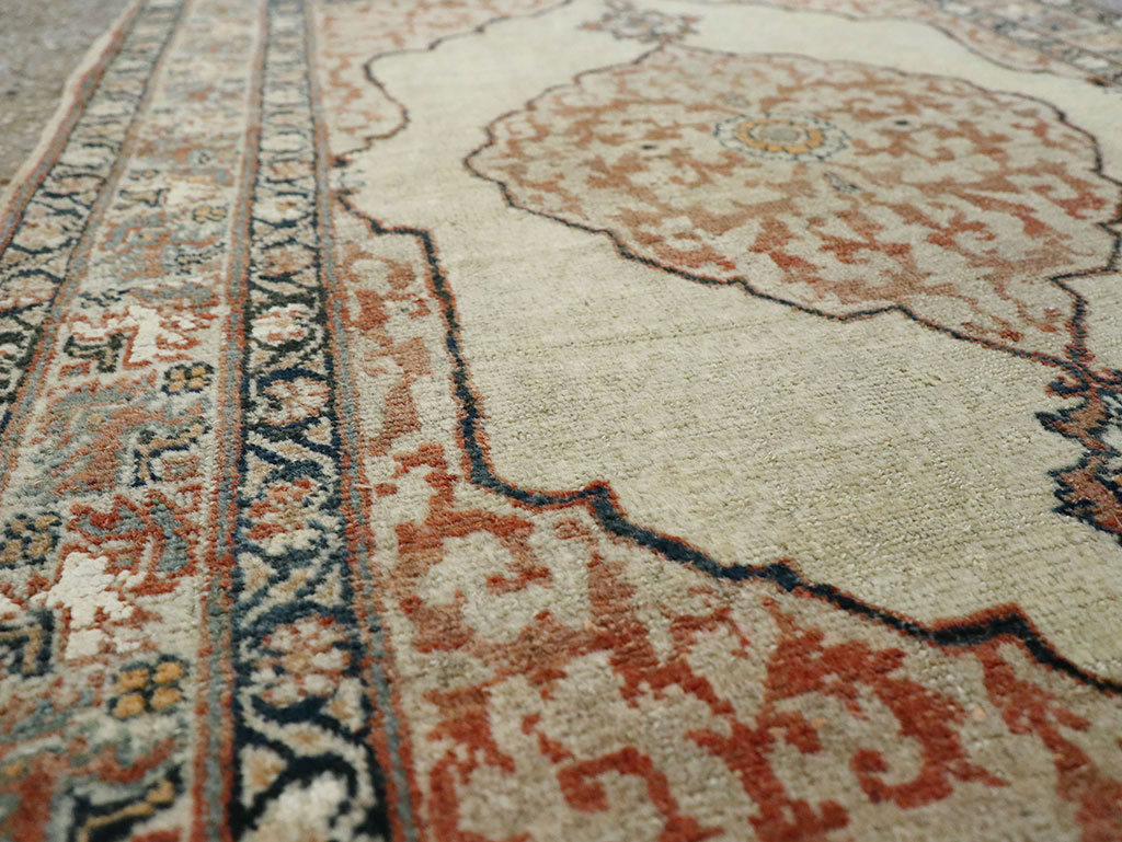 Antique Persian Tabriz Hagi Jalili Rug, No.23925 - Gsblank