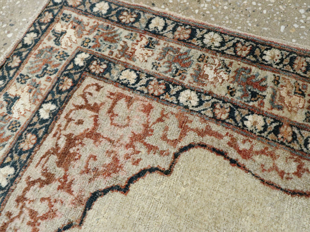 Antique Persian Tabriz Hagi Jalili Rug, No.23925 - Gsblank