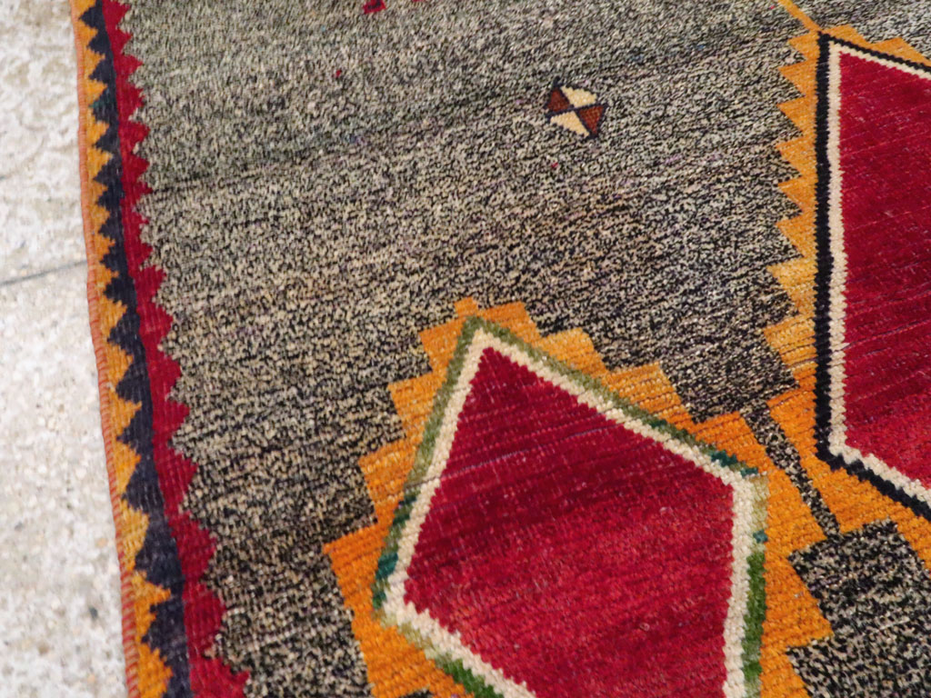 Vintage Persian Gabbeh Rug, No.23928 - Gsblank