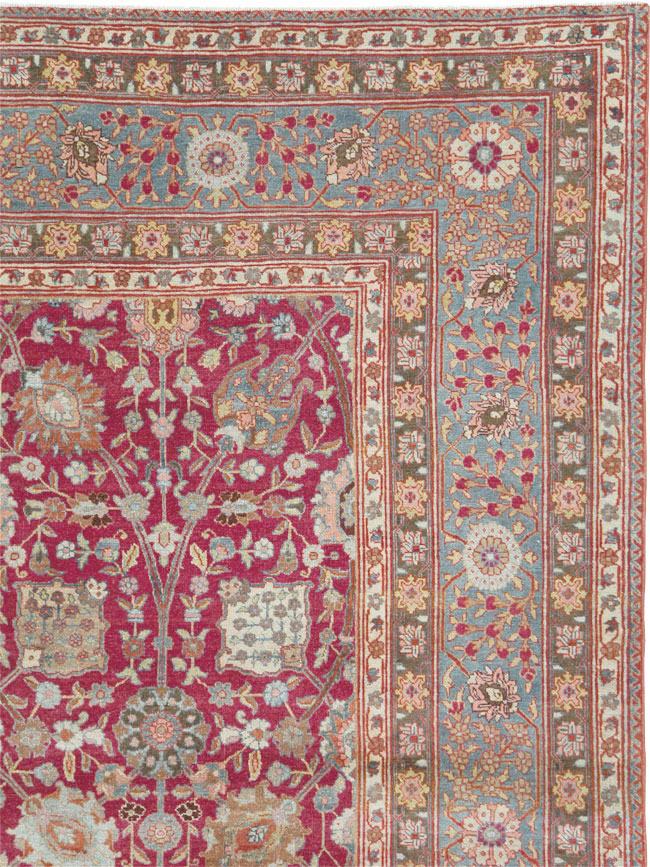 Antique Persian Tabriz Carpet, No.23942 - Gsblank