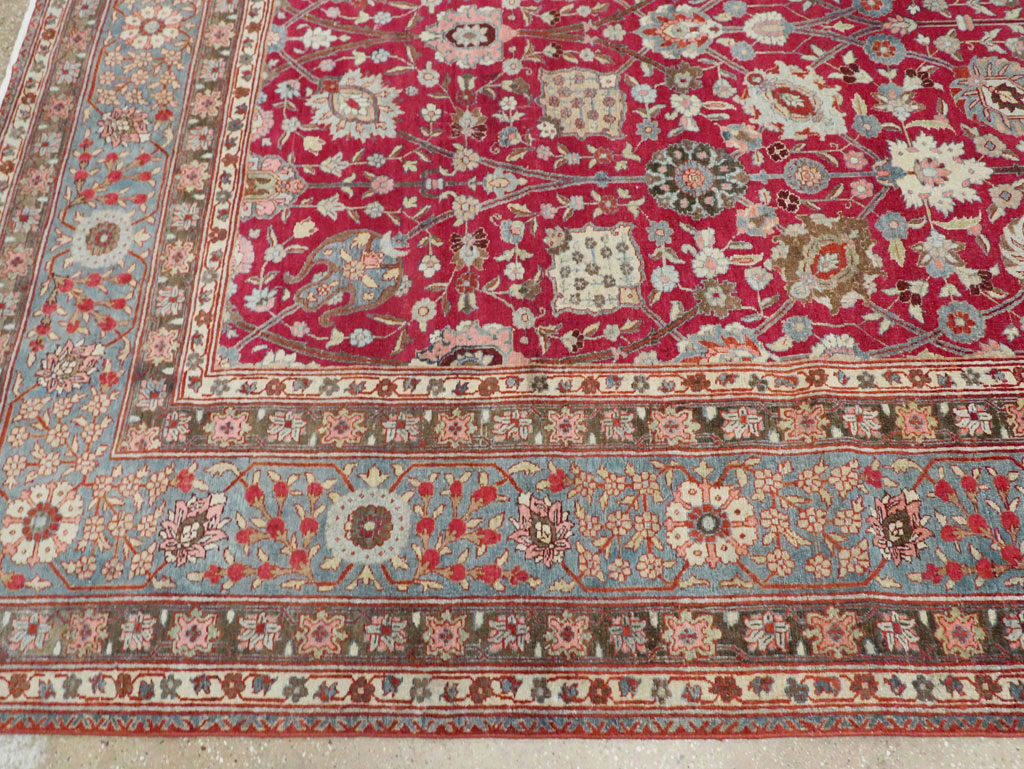 Antique Persian Tabriz Carpet, No.23942 - Gsblank