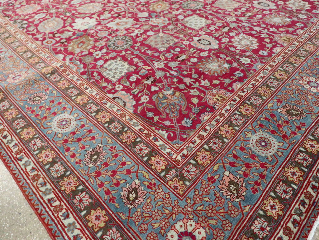 Antique Persian Tabriz Carpet, No.23942 - Gsblank