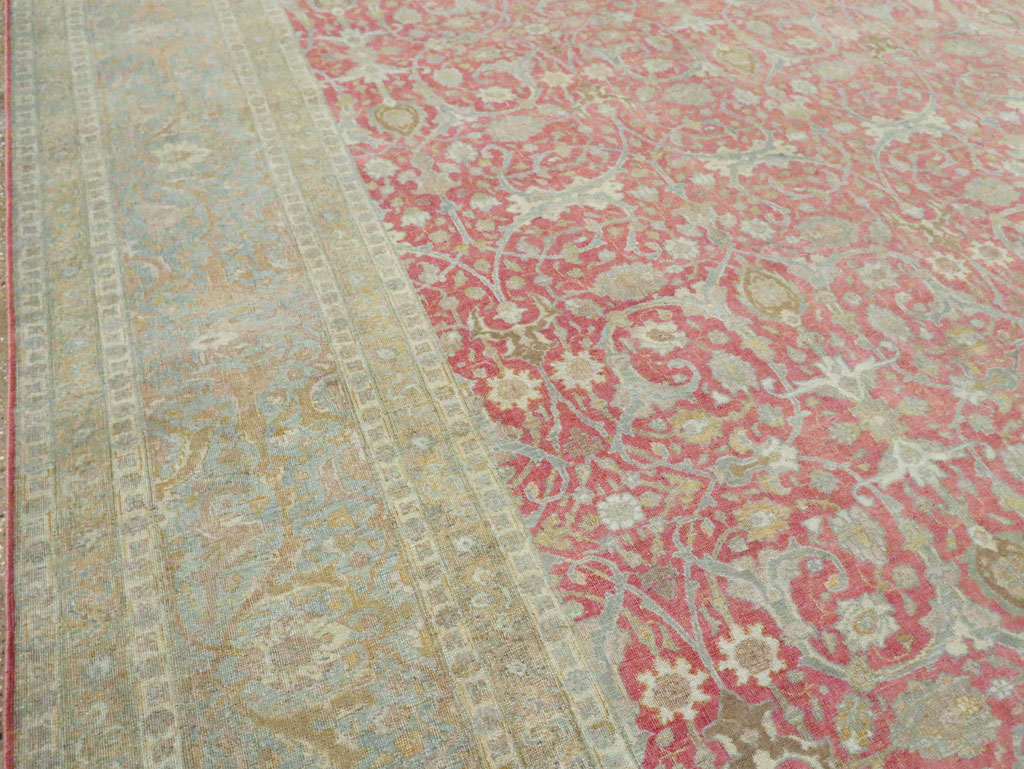 Antique Persian Tabriz Carpet, No.23943 - Gsblank