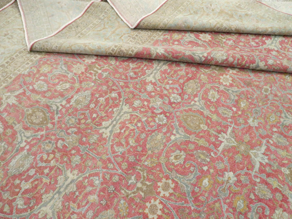 Antique Persian Tabriz Carpet, No.23943 - Gsblank