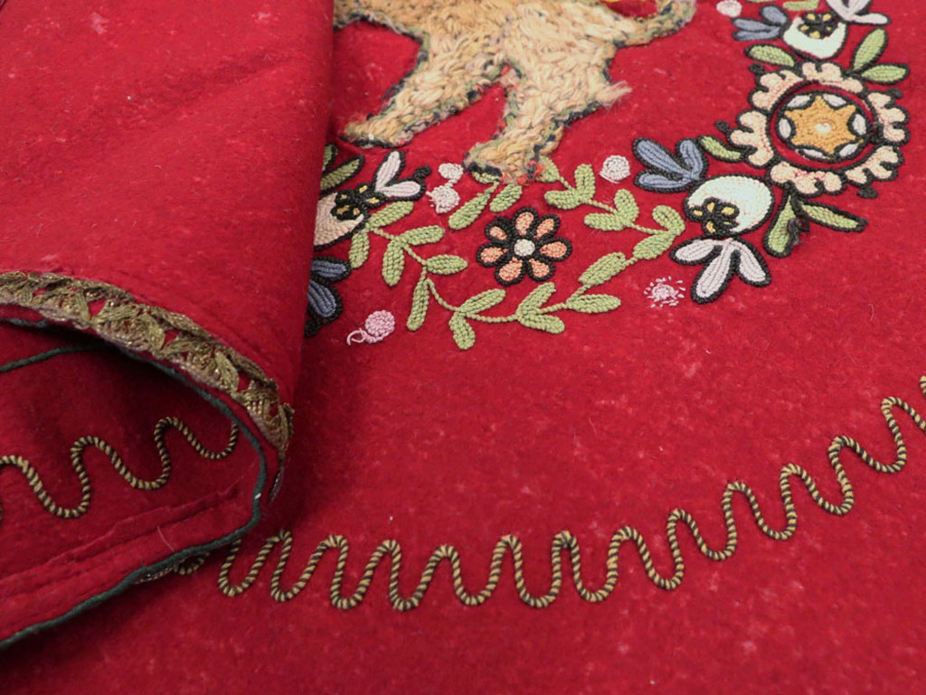 Vintage Embroidered and Beaded High Relief Textile Wall Hanging, No.23953 - Gsblank