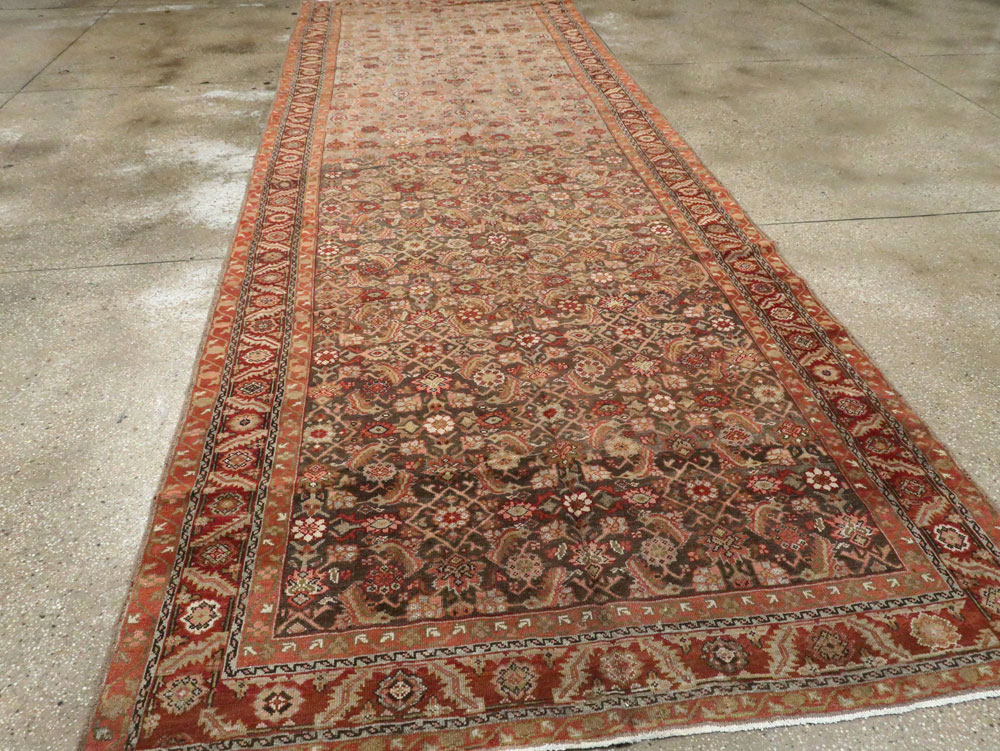 Antique Persian Malayer Gallery Carpet, No.23963 - Gsblank