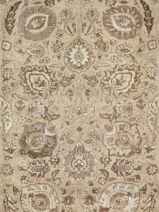 Antique Persian Tabriz Carpet, No.23968 - Gsblank