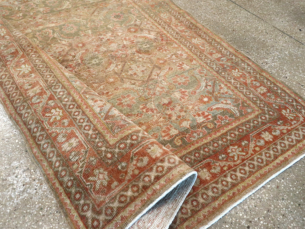 Antique Persian Mahal Gallery Carpet, No.23969 - Gsblank