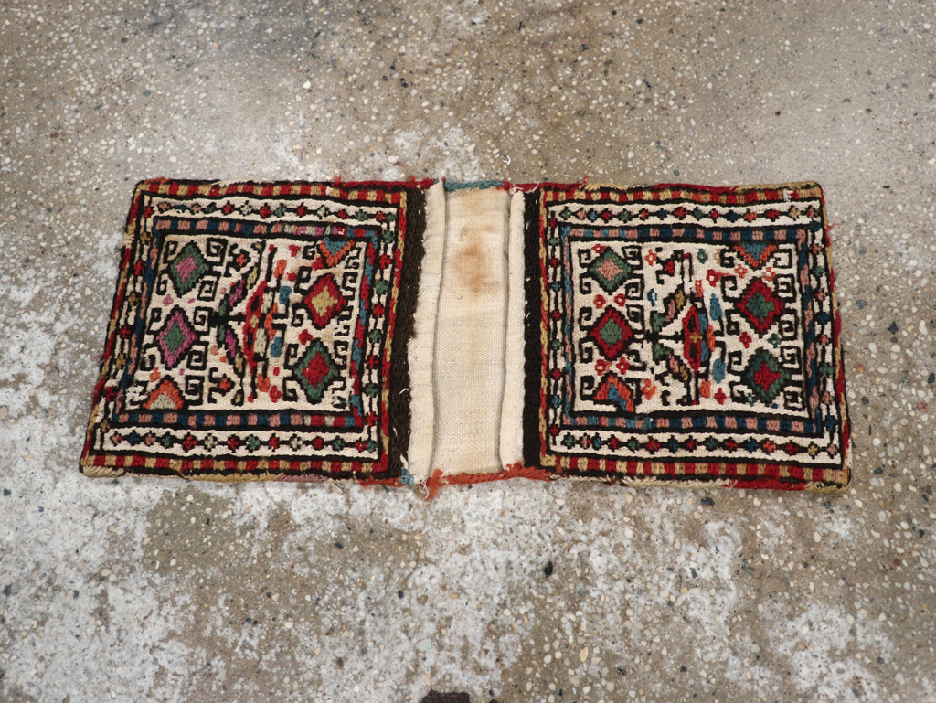 Vintage Persian Kilim Saddlebag (Khorjin), No.24014 - Gsblank