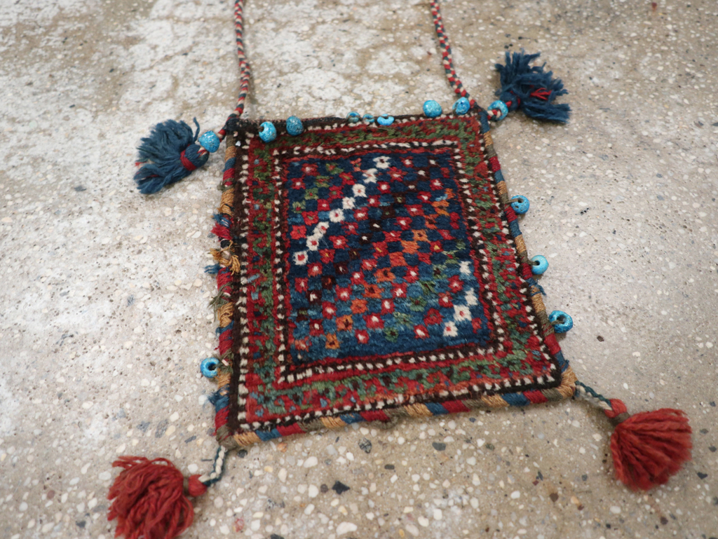 Vintage Persian Shiraz Bag, No.24015 - Gsblank