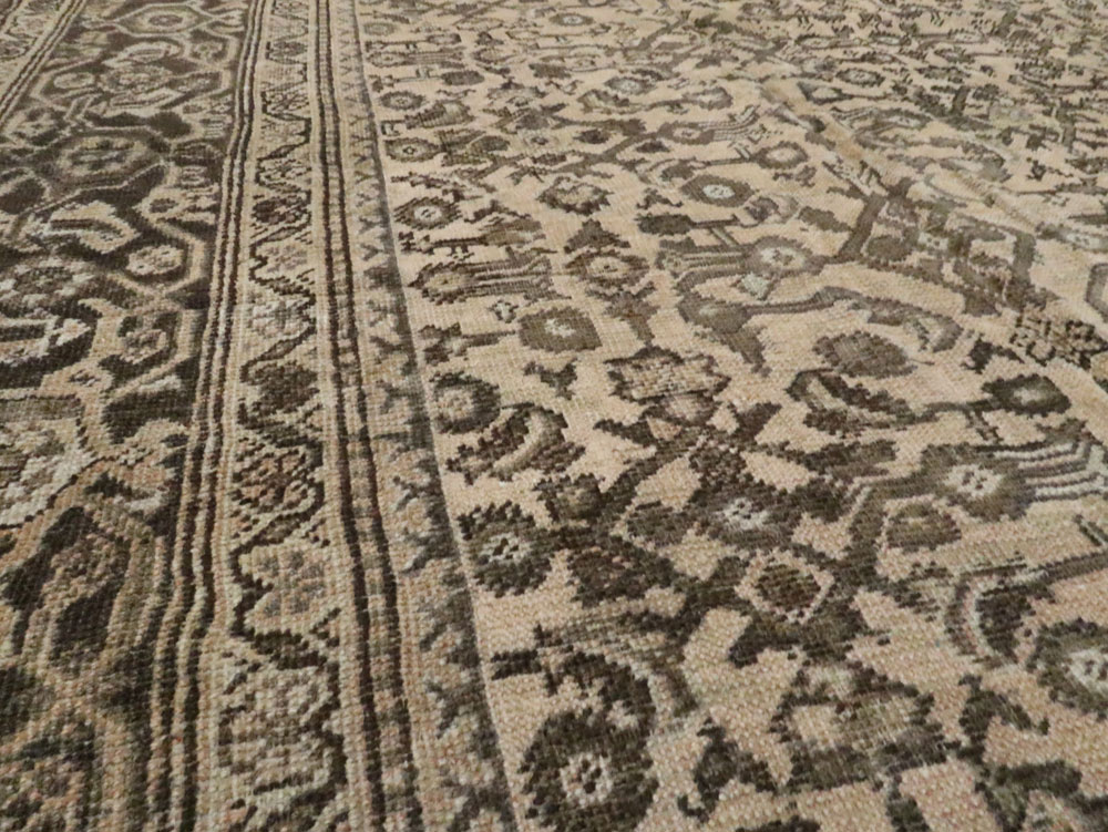 Antique Perisan Mahal Carpet, No.24017 - Gsblank