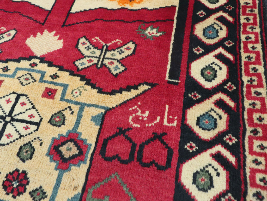 Vintage Persian Tabriz Pictorial Rug (Pair: 1 of 2), No.24028 - Gsblank