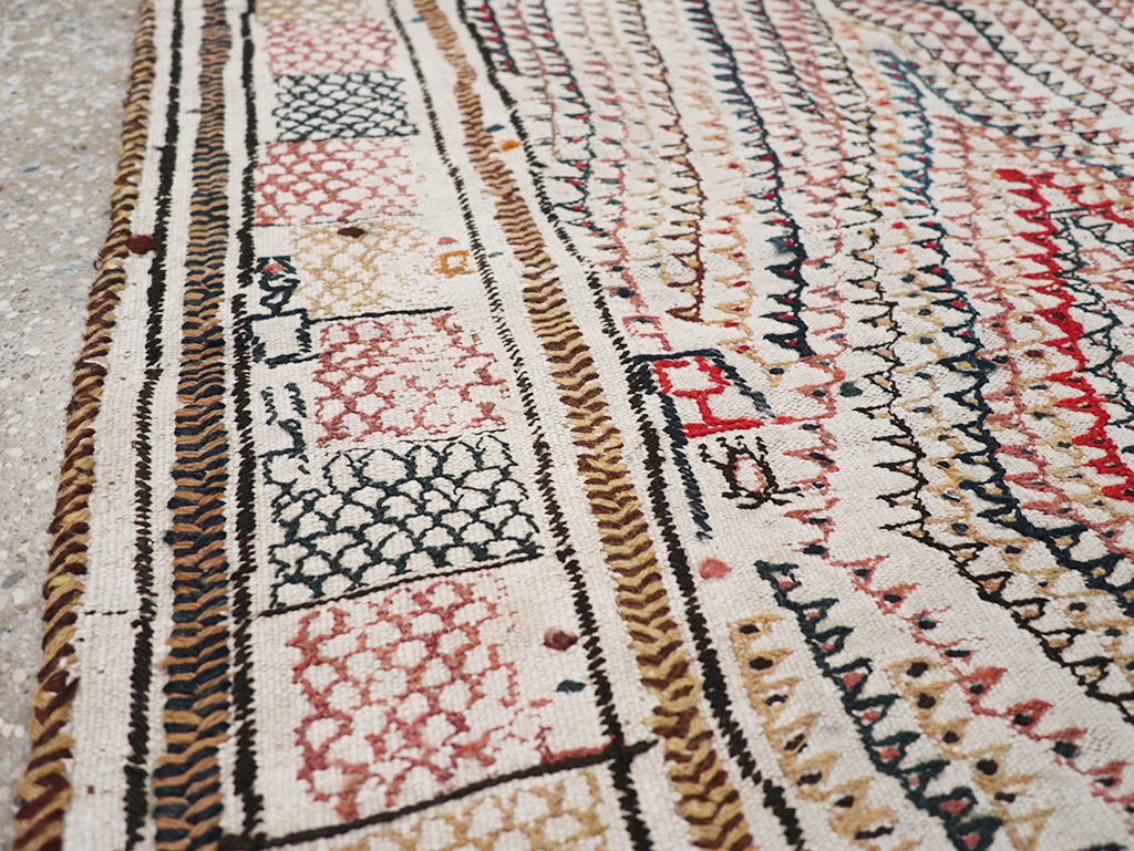 Vintage Persian Flatweave Kilim Throw Rug, No.24045 - Gsblank