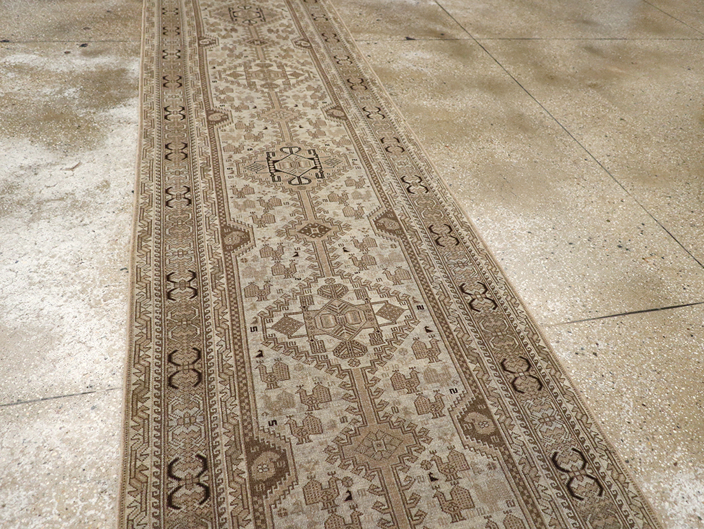 Antique Persian Shiraz Long Runner, No.24051 - Gsblank