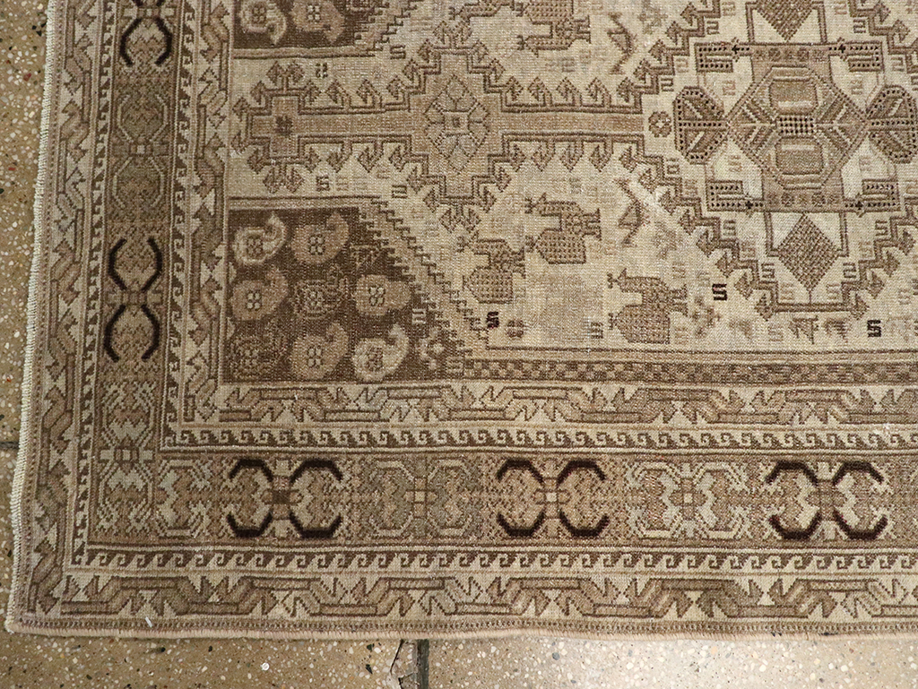 Antique Persian Shiraz Long Runner, No.24051 - Gsblank