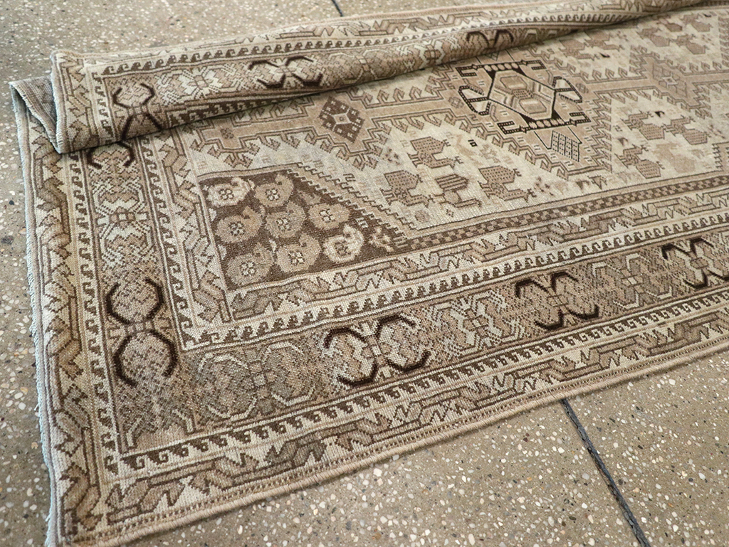 Antique Persian Shiraz Long Runner, No.24051 - Gsblank