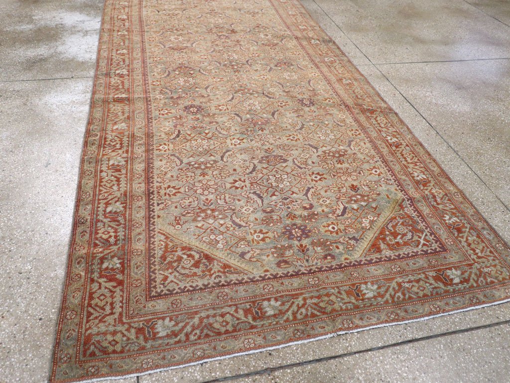 Antique Persian Mahal Gallery Carpet, No.24066 - Gsblank