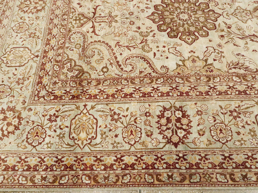 Antique Persian Lavar Kerman Carpet, No.24067 - Gsblank