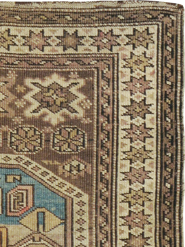 Antique Caucasian Shirvan Rug, No.24068 - Gsblank