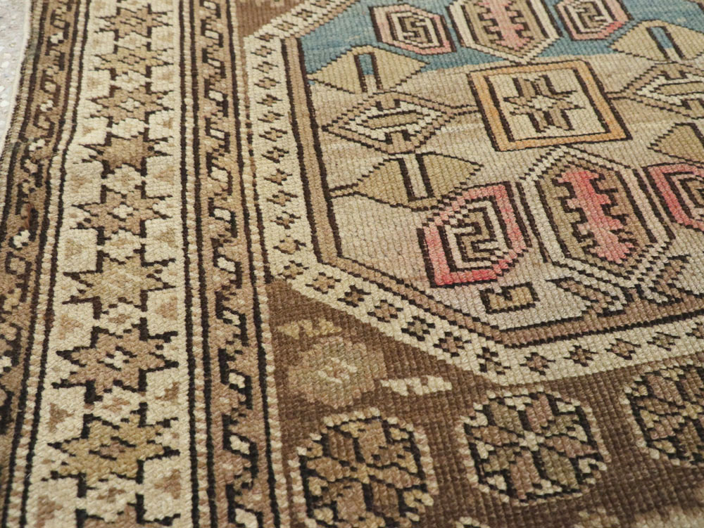 Antique Caucasian Shirvan Rug, No.24068 - Gsblank