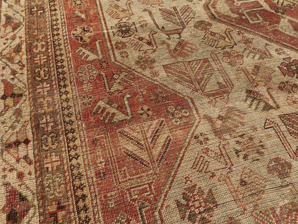 Antique Persian Shiraz Accent Rug, No.24072 - Gsblank