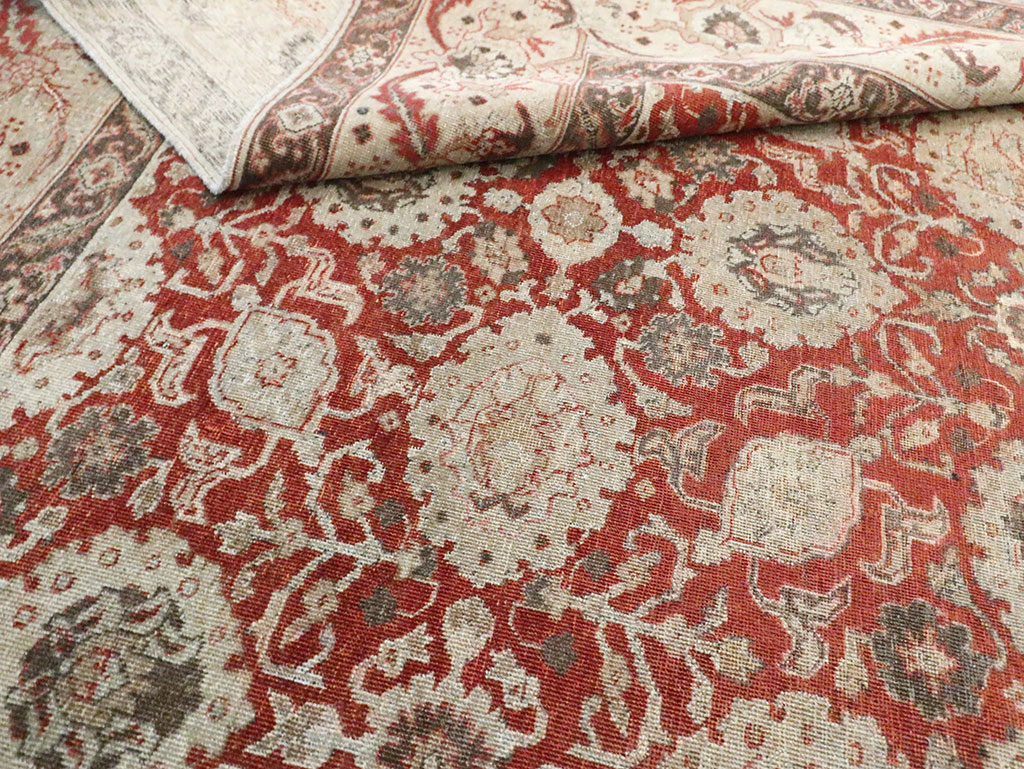 Antique Persian Tabriz Carpet, No.24081 - Gsblank