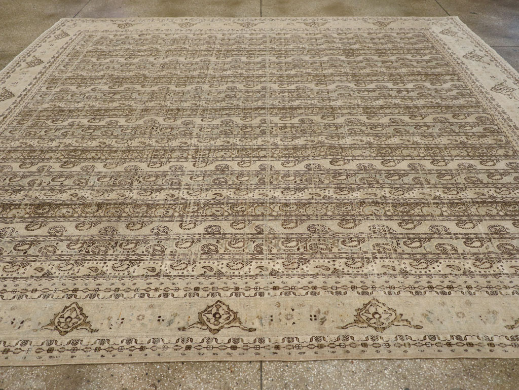 Vintage Persian Quom Room Size Carpet, No.24103 - Gsblank