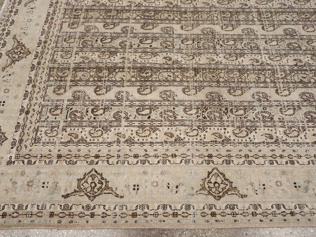 Vintage Persian Quom Room Size Carpet, No.24103 - Gsblank