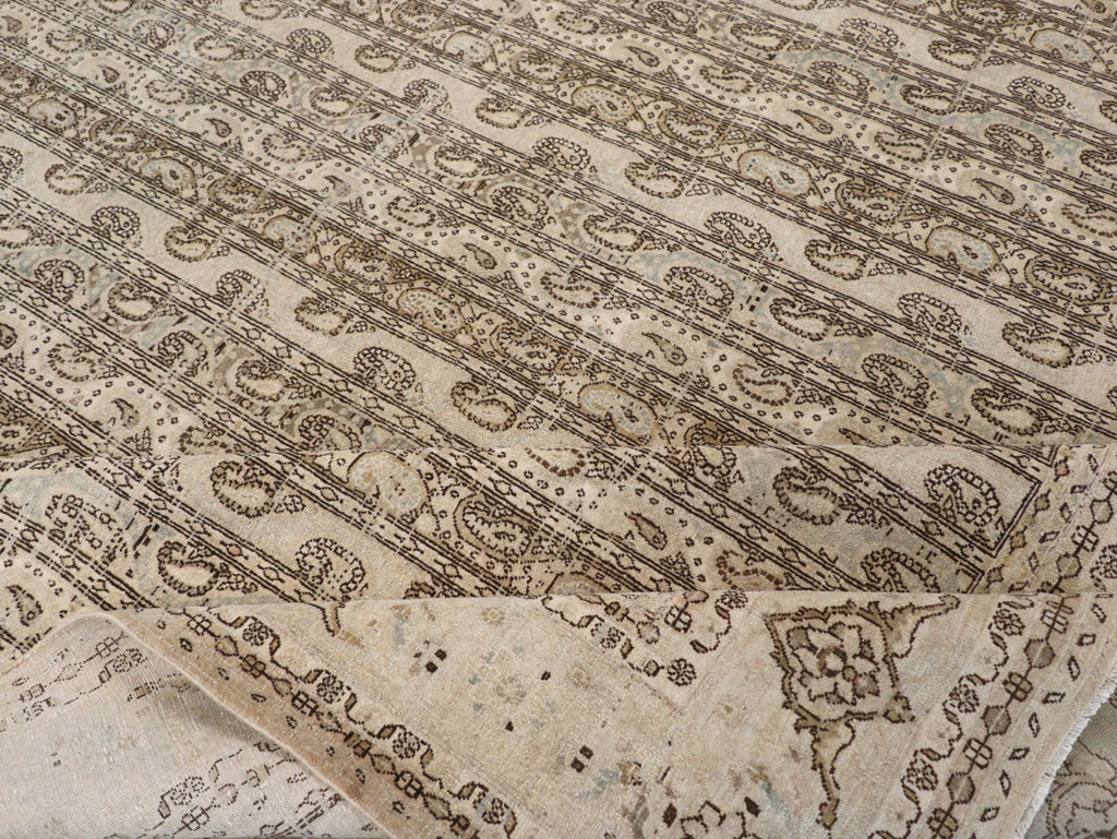 Vintage Persian Quom Room Size Carpet, No.24103 - Gsblank