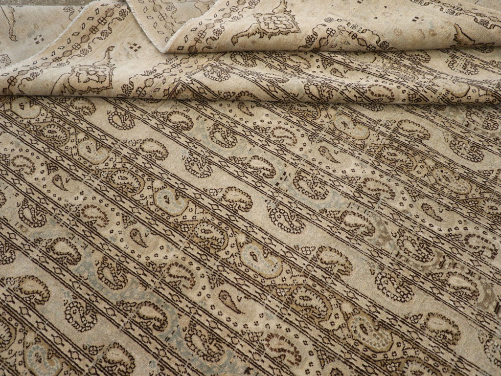 Vintage Persian Quom Room Size Carpet, No.24103 - Gsblank