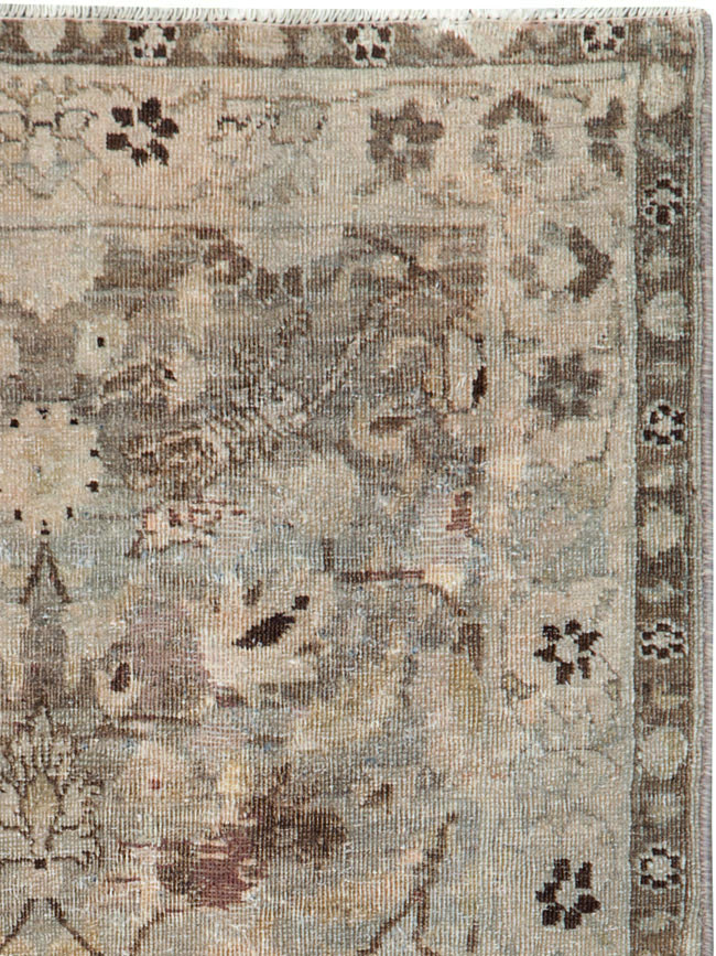 Vintage Persian Sarouk Rug, No.24108 - Gsblank