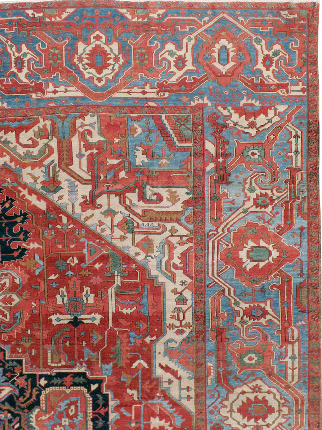 Antique Persian Heriz Carpet, No.24109 - Gsblank